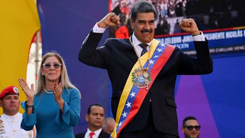 ফের শপথ নিলেন মাদুরো, গ্রেফতারে তৎপর যুক্তরাষ্ট্র